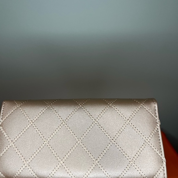 ⚡️⚡️⚡️Elegant Silver Quilted Women's Wallet - Picture 9 of 9